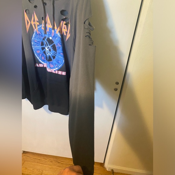 Def Leppard sweatshirt - Picture 3 of 6